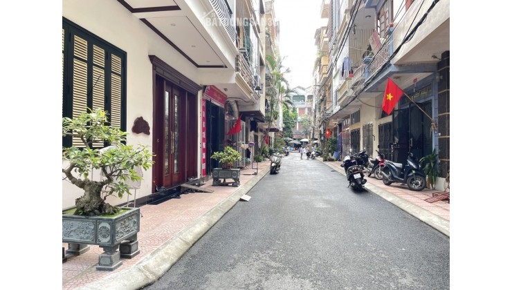 GẤP Bán nhà Hồ Tùng Mậu 55m2 gần nhiều trường đại học – mua cho con học tập lâu dài